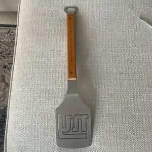 New York Giants spatula with bottle opener